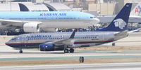 N850AM @ KLAX - Taxi to gate - by Todd Royer