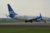 D-AXLD @ DUS - operating for TUIfly - by Robbie0102