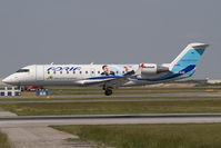 S5-AAE @ VIE - Adria AIrways Regionaljet - by Yakfreak - VAP