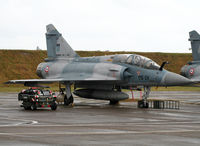 522 @ LFBC - Parked before his show during LFBC Airshow 2009 - by Shunn311