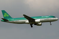 EI-DEK @ VIE - Aer Lingus Airbus A320-214 - by Joker767