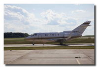 N101FC @ KATW - 1998 Raytheon Aircraft Company HAWKER 800XP - by Nick Van Dinter