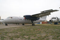 N805LR @ YYC - Mesa Airlines DeHavilland Canada Dash 8-100 - by Thomas Ramgraber-VAP
