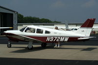 N972MW @ I19 - 1999 PA-28-201 - by Allen M. Schultheiss