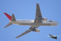 JA621J @ VHHH - Japan Airlines