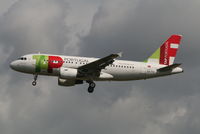 CS-TTC @ EBBR - arrival of flight TP604 to rwy 25L - by Daniel Vanderauwera