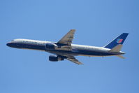N530UA @ KLAX - United Airlines Boeing 757-222, N530UA departs KLAX RWY 25R - by Mark Kalfas