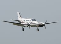 N979MC @ DTN - Landing on Rwy 14 at Downtown Shreveport.