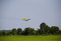 N4046S - Agriculture Plaine in aerial application of pesticides in Arkansas - by hvargas