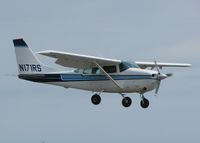 N171RS @ DTN - Landing on 14 at the Shreveport Downtown airport. - by paulp