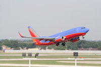 N267WN @ KMDW - Southwest 737-7H4, N267WN departing on RWY 4R KMDW. - by Mark Kalfas