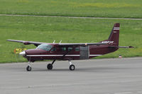 N105VE @ LNZ - Cessna 208B