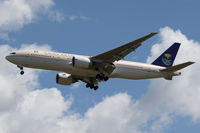 HZ-AKA @ VIE - Boeing 777-268 (ER) - by Juergen Postl