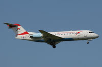 OE-LFR @ VIE - Fokker 70