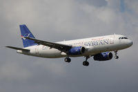 YK-AKD @ VIE - Airbus A320-232