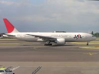JA707J @ EGLL - JAL taxiing for take-off