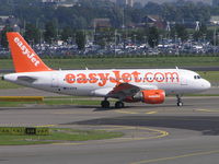 G-EZEW @ EHAM - Easy Jet taxiing for take-off - by Robert Kearney
