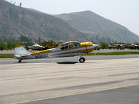 N195SE @ SZP - Cessna 195 BUSINESSLINER, Jacobs R-755 300 Hp, taxi turn - by Doug Robertson