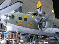 42-31983 @ EGSU - Boeing B-17G Flying Fortress 42-31983/SG US Air Force in the American Air Museum - by Alex Smit