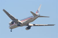 N771AN @ KORD - American Airlines 777-223, N771AN on the 4R approach KORD. - by Mark Kalfas
