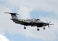 N896CM @ YIP - Beech 200 King Air