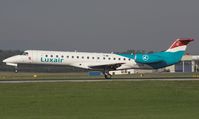 LX-LGW @ LOWW - LUXAIR Embraer 145LU - by Delta Kilo