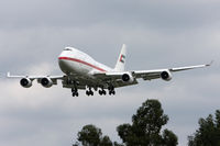 A6-YAS @ EGLL - LHR - by Peter Pabel