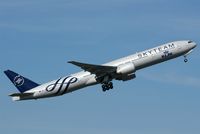PH-BVD @ KPAE - KPAE Boeing 914 makes a nice steep departure from 34L on a test flight to KMWH