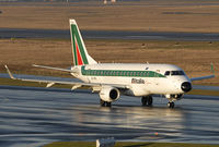 EI-DFH @ EDDL - at dus