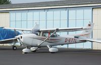 D-ETTL @ EDKB - Cessna 172R Skyhawk  at the Bonn-Hangelar centennial jubilee airshow - by Ingo Warnecke