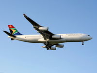 ZS-SLF @ EGLL - South African Airways - by Chris Hall