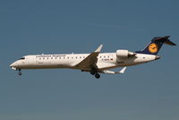 D-ACPL @ EBBR - flight LH4604 is descending to rwy 25L - by Daniel Vanderauwera