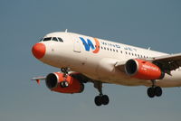 EI-EDM @ EBBR - arrival of flight IV428 to rwy 25L - by Daniel Vanderauwera