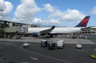 N821NW @ PHNL - Delta Airlines Airbus A330-300, my ride home to MSP. - by Kreg Anderson