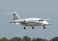 N369LC @ DTN - Landing on runway 14 at the Shreveport Downtown airport.