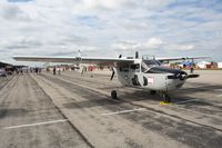 N5257J @ YIP - O-2