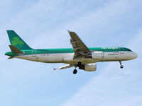 EI-DEF @ EGLL - Aer Lingus - by Chris Hall