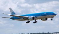 PH-BQD @ EHAM - KLM Boeing - by Jan Lefers