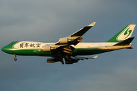 B-2423 @ VIE - Jade Cargo Boeing 747-4EV(ER/F)