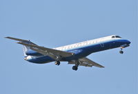 N811HK @ KORD - Trans States Airlines Embraer ERJ-145LR, N811HK RWY 10 approach KORD - by Mark Kalfas