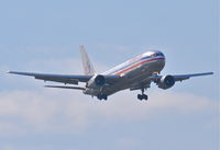 N387AM @ KORD - American Airlines Boeing 767-323, N387AM on final RWY 10 KORD - by Mark Kalfas