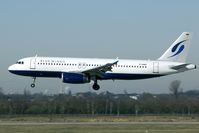 D-ANNA @ EDDL - landing at Dusseldorf