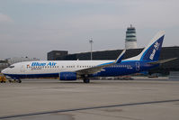 YR-BIC @ VIE - Blue Air Boeing 737-800 - by Dietmar Schreiber - VAP