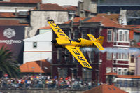 N540XS - Red Bull Air Race Porto 2009 - Nigel Lamb - by Juergen Postl