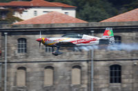 D-EUCE - Red Bull Air Race Porto 2009 - Extra EA-300LP - by Juergen Postl
