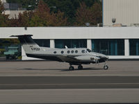 C-FCDF @ KSMO - C-FCDF taxiing - by Torsten Hoff