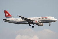 9H-AEO @ EDDF - Air Malta A320 - by Andy Graf-VAP