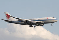 B-2476 @ EDDF - Air China 747-400 - by Andy Graf-VAP