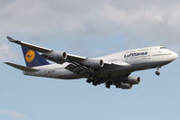 D-ABVX @ EDDF - Lufthansa 747-400 - by Andy Graf-VAP