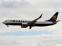 EI-DLW @ EGGP - Ryanair - by Chris Hall